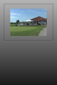 Ein 18 Loch Golfpark ist in der Nhe vorhanden. 